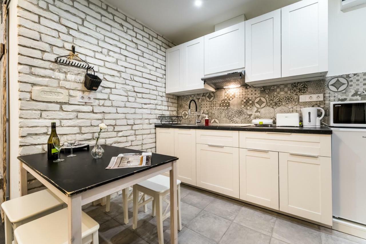 Bpr Vintage Garden Apartment With Terrace & Sauna Budapest Eksteriør bilde