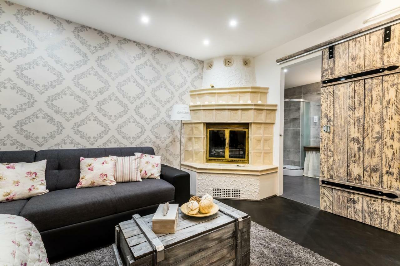 Bpr Vintage Garden Apartment With Terrace & Sauna Budapest Eksteriør bilde